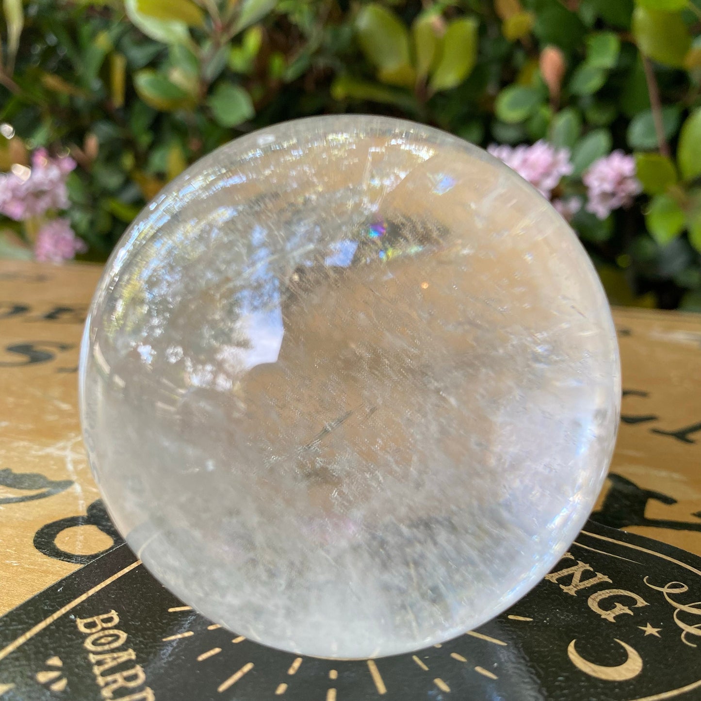 Clear Quartz Crystal Balls & Unique Crystal Ball Stand, Healing Crystal Seer Scrying Ball, Fortune Telling Tool Psychic Spiritual Home Decor