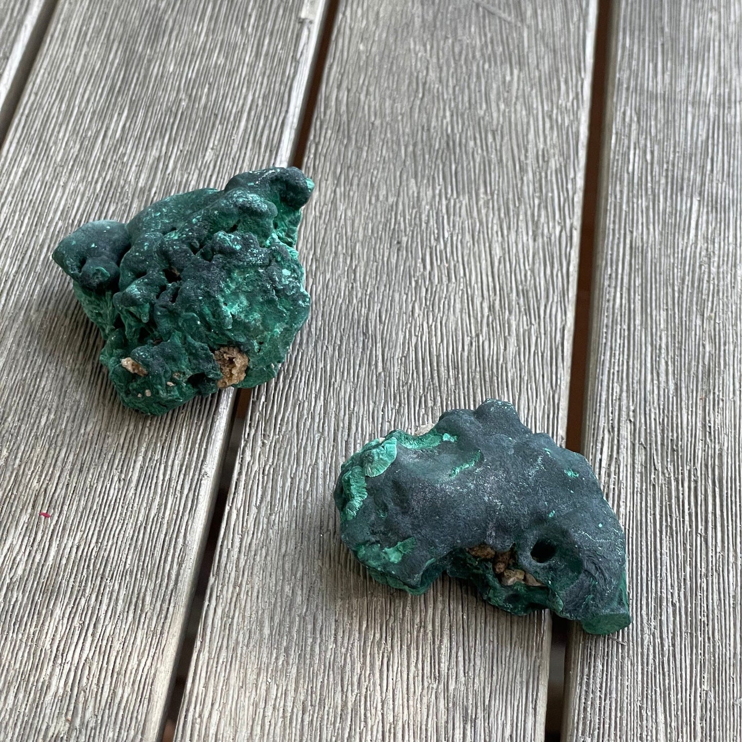 Raw Velvet Malachite Freeform Stones, Green Crystal Protection Travel Stone Wealth Luck Health